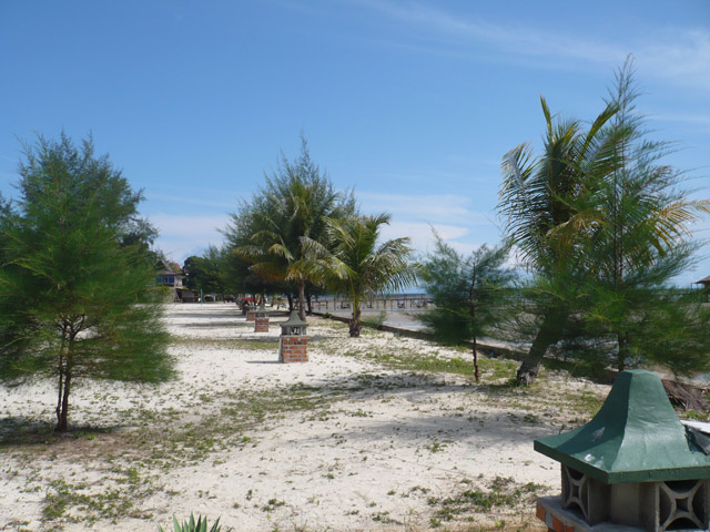 Trikora Beach